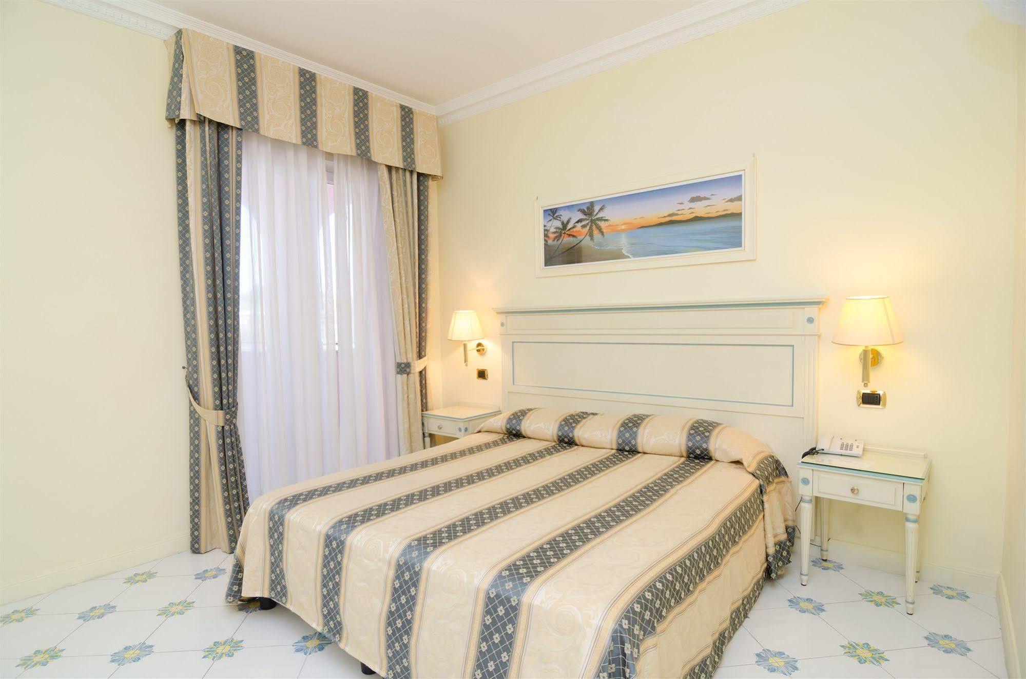 Hotel Flora Wellness & Beauty Ischia Luaran gambar
