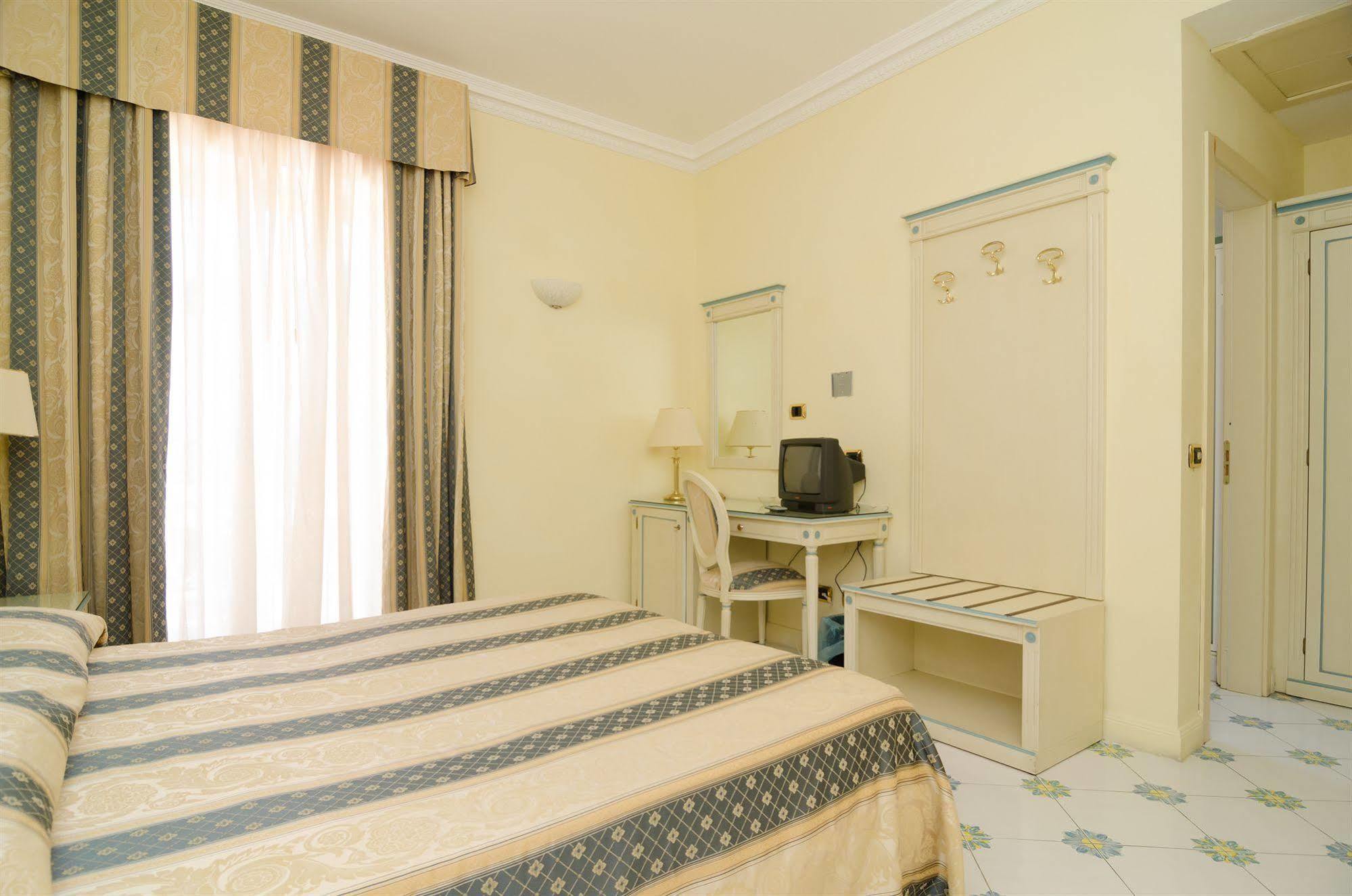 Hotel Flora Wellness & Beauty Ischia Luaran gambar